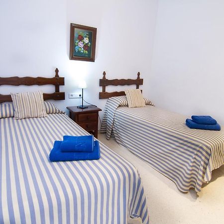 Carabeo 60 1C Menyber Apartment เนร์คา ภายนอก รูปภาพ