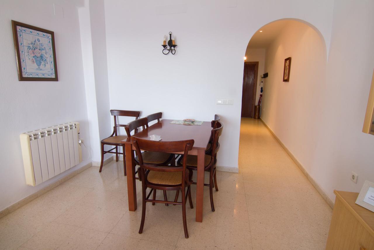 Carabeo 60 1C Menyber Apartment เนร์คา ภายนอก รูปภาพ