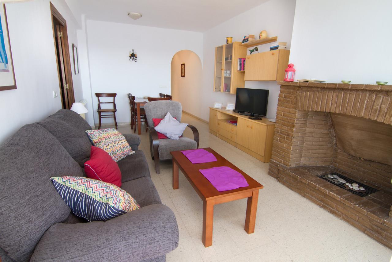 Carabeo 60 1C Menyber Apartment เนร์คา ภายนอก รูปภาพ