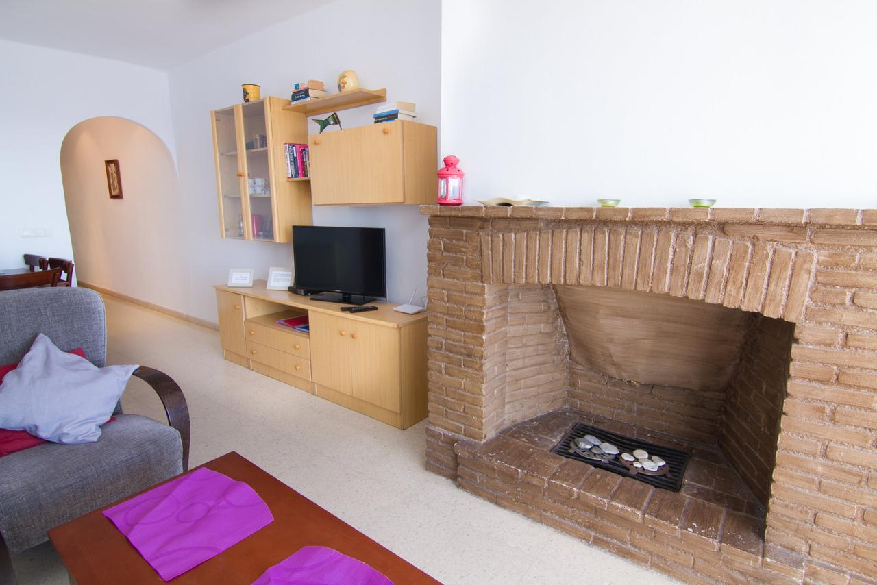 Carabeo 60 1C Menyber Apartment เนร์คา ภายนอก รูปภาพ
